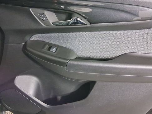 Used 2025 Chevrolet TrailBlazer LT image 26