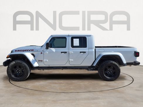 Used 2023 Jeep Gladiator Mojave AWD/4WD image 7