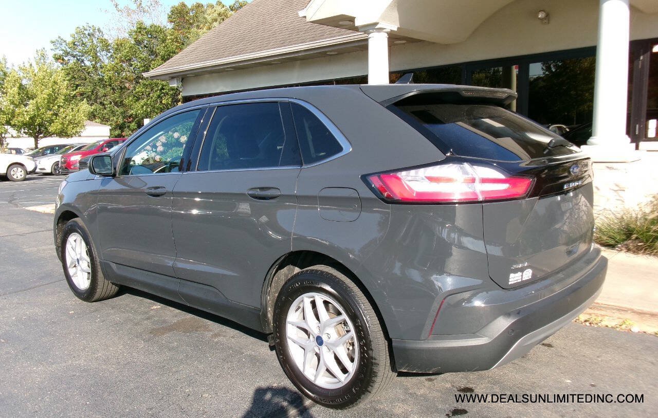 Used 2021 Ford Edge SEL AWD/4WD image 4