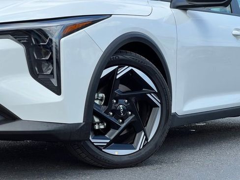 Certified 2025 Kia K4 EX FWD image 2