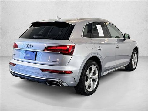 Used 2022 Audi Q5 2.0T Premium Plus w/ Premium Plus Package AWD/4WD image 5