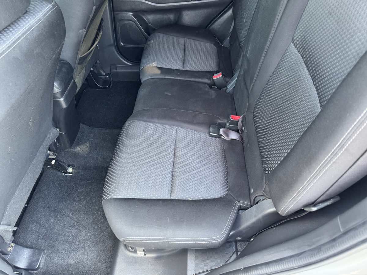 Used 2018 Mitsubishi Outlander ES FWD image 31
