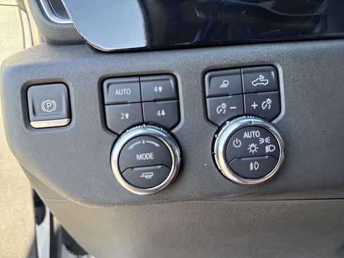 Certified 2023 GMC Sierra 1500 SLT w/ SLT Premium Package image 23