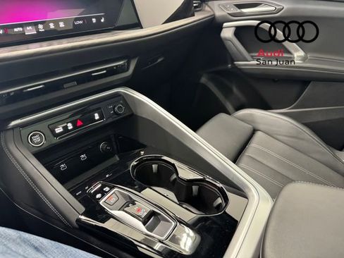 Used 2025 Audi Q5 Premium Plus w/ Premium Plus AWD/4WD image 21
