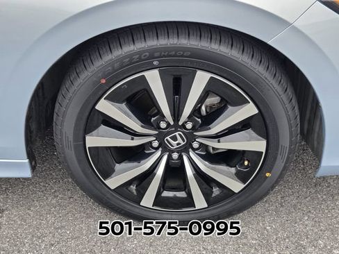 Used 2023 Honda Civic EX image 18