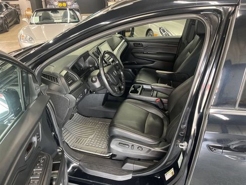 Used 2023 Honda Odyssey Sport image 25