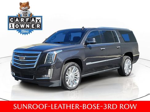 Used 2019 Cadillac Escalade ESV Platinum RWD image 1