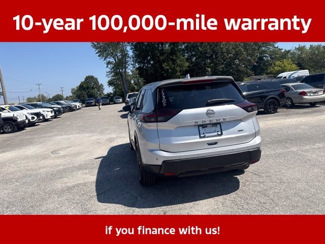Used 2025 Nissan Rogue SV AWD/4WD image 15