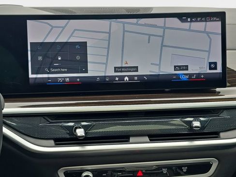 Used 2025 BMW X7 xDrive40i AWD/4WD image 26
