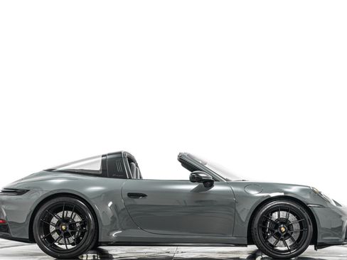 Used 2026 Porsche 911 Targa 4 GTS AWD/4WD image 2