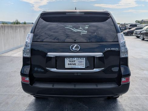 Used 2018 Lexus GX 460 Premium w/ Premium Package AWD/4WD image 4