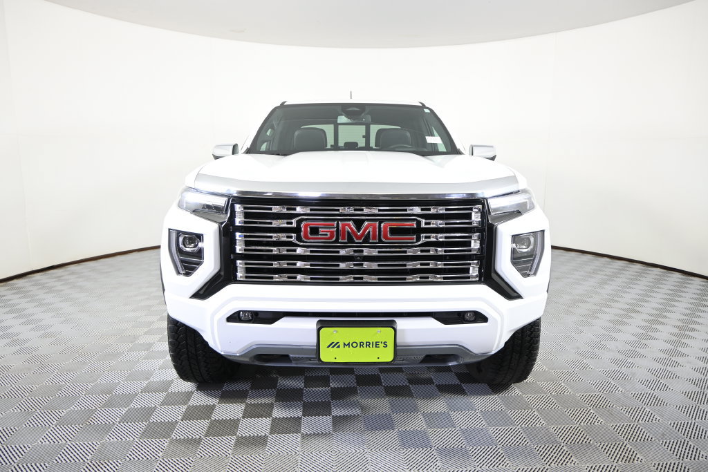 Used 2024 GMC Canyon Denali AWD/4WD image 11