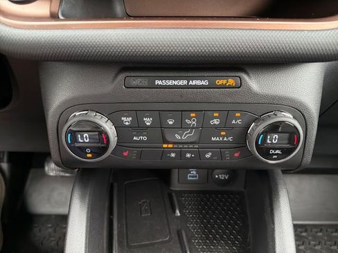 Used 2021 Ford Bronco Sport Outer Banks w/ Outer Banks Package (96D) AWD/4WD image 14