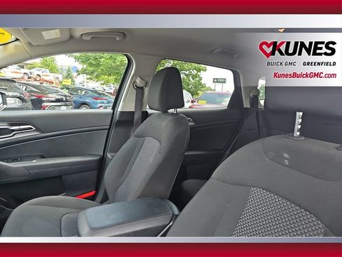 Used 2026 Kia Sportage LX FWD image 22