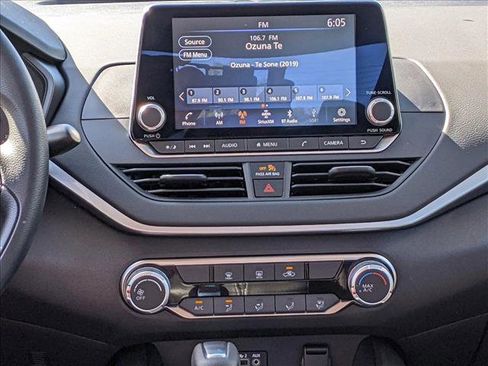 New 2025 Nissan Altima 2.5 S image 11