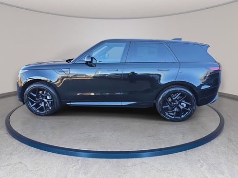 New 2026 Land Rover Range Rover Sport Dynamic SE image 8
