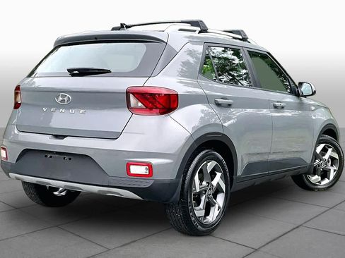 Used 2021 Hyundai Venue SEL w/ Premium Package FWD image 13