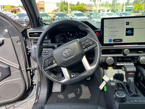 New 2026 Toyota 4Runner TRD Sport Premium AWD/4WD image 20