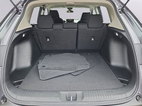 Certified 2024 Honda HR-V LX image 26