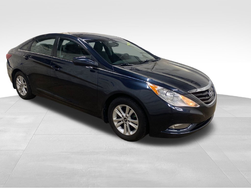 Used 2013 Hyundai Sonata GLS w/ Popular Equipment Pkg FWD image 2
