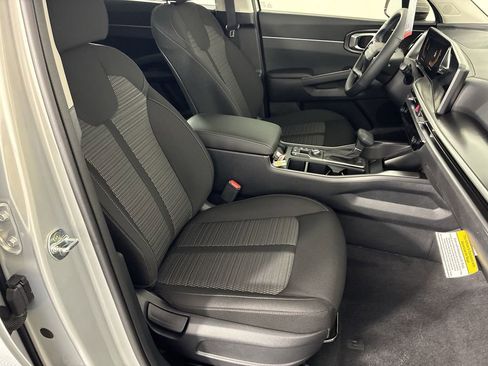 New 2026 Kia Sorento LX image 34