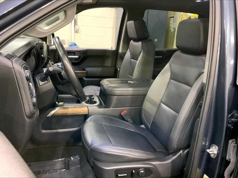 Used 2021 Chevrolet Silverado 1500 LT Trail Boss w/ Convenience Package II AWD/4WD image 8