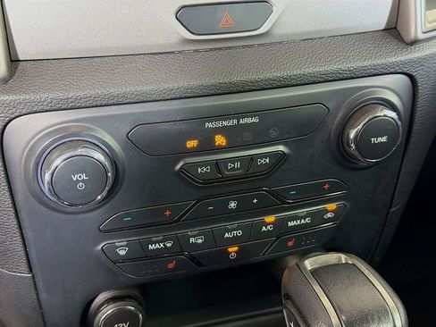 Used 2020 Ford Ranger XLT w/ Equipment Group 302A Luxury AWD/4WD image 16