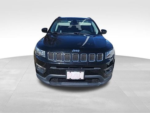 Used 2018 Jeep Compass Latitude w/ Popular Equipment Group image 3