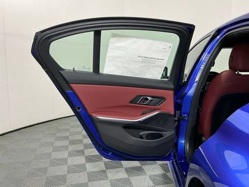 New 2026 BMW 330i Sedan w/ M Sport Package RWD image 24