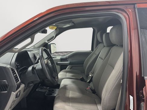 Used 2016 Ford F150 XLT w/ Equipment Group 302A Luxury AWD/4WD image 15