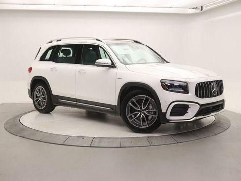 New 2026 Mercedes-Benz GLB 35 AMG 4MATIC image 1