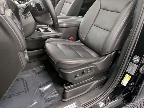 Used 2023 Chevrolet Tahoe Z71 image 10