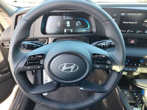 New 2026 Hyundai Elantra SEL Sport Premium image 21