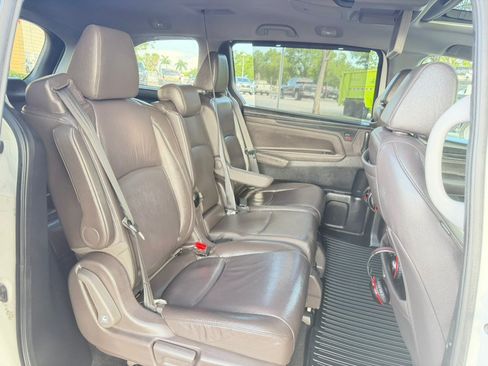 Used 2018 Honda Odyssey Touring image 34