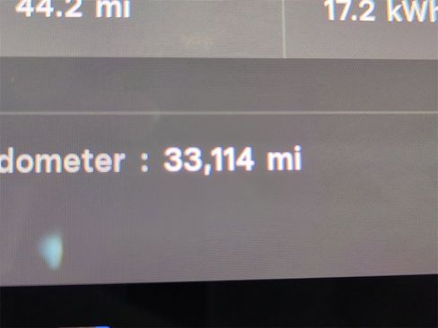 Used 2021 Tesla Model 3 Standard Range Plus image 32