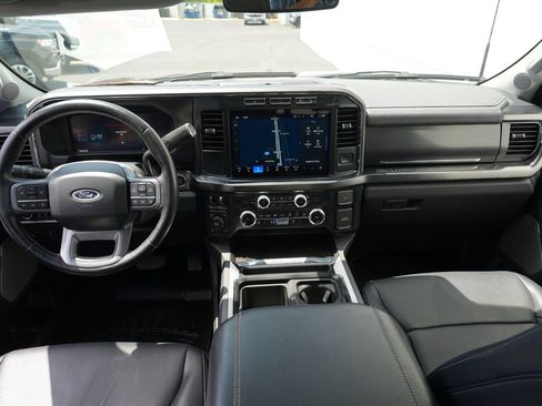 Used 2024 Ford F250 Lariat w/ Chrome Package AWD/4WD image 25