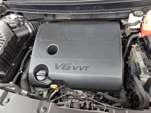 Used 2019 Chevrolet Traverse LT FWD image 30
