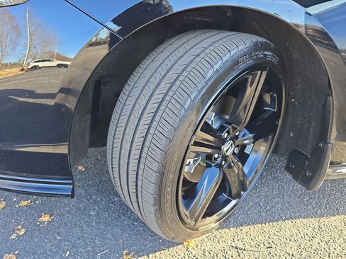 Used 2025 Honda Accord Sport image 30