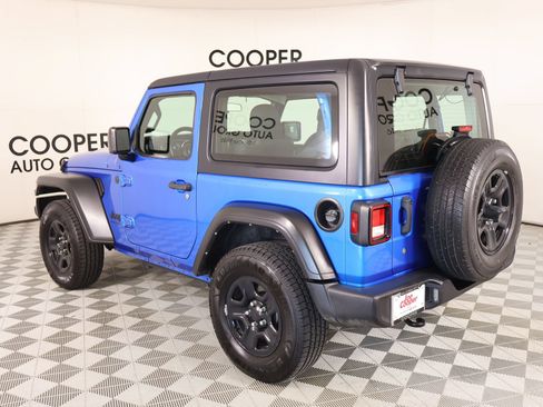 Used 2023 Jeep Wrangler Sport AWD/4WD image 20