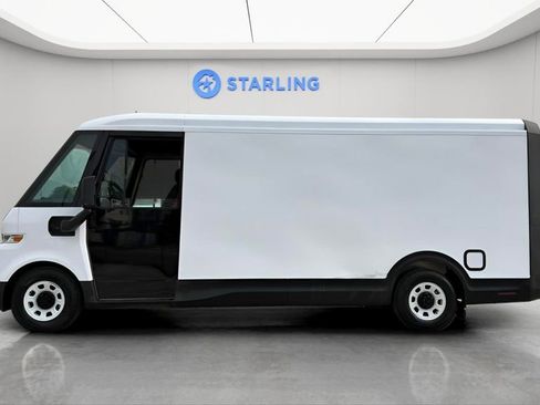 Used 2024 Chevrolet Brightdrop 600 w/ Commercial Equipment Package AWD/4WD image 4