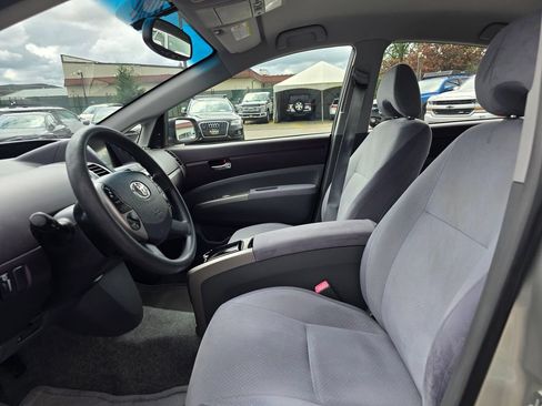 Used 2005 Toyota Prius FWD image 18