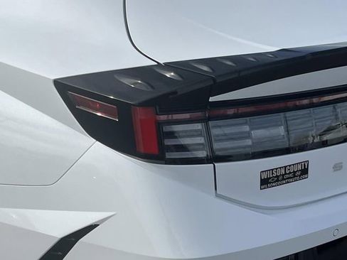 New 2026 Hyundai Sonata Limited FWD image 10