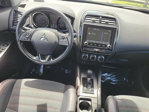 Used 2025 Mitsubishi Outlander Sport AWD image 26