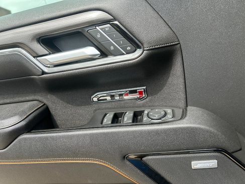 Used 2023 GMC Sierra 1500 AT4 w/ AT4 Premium Package image 7