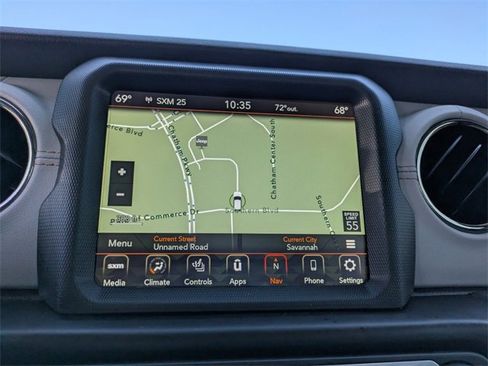 Used 2022 Jeep Gladiator Overland image 22