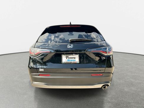 Certified 2025 Honda HR-V Sport image 7