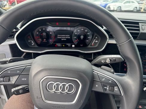 Used 2022 Audi Q3 2.0T Premium Plus w/ Premium Plus Package AWD/4WD image 15