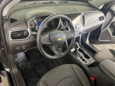 Certified 2024 Chevrolet Equinox LT AWD/4WD image 17