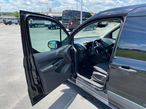 Used 2018 Ford Transit Connect XL FWD image 10