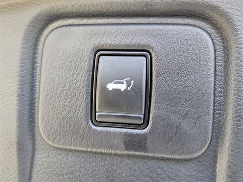 Used 2023 Nissan Murano SL w/ SL Moonroof Package image 14